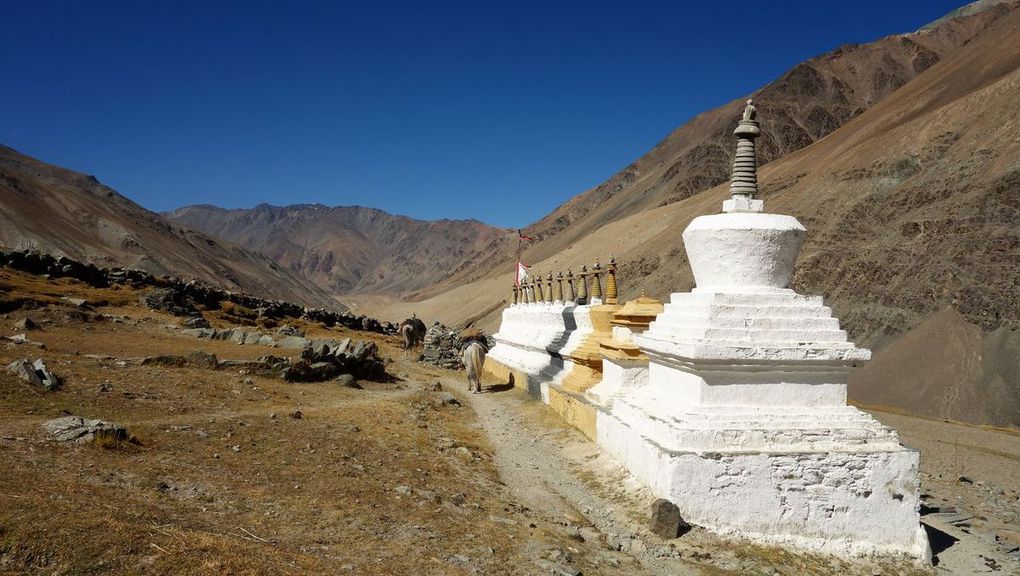 Chorten (stupas)