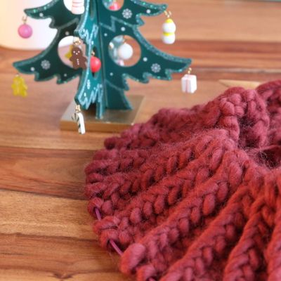 Snood aux aiguilles circulaires et aux côtes nattées inspiré de l'Ice Pop Snood