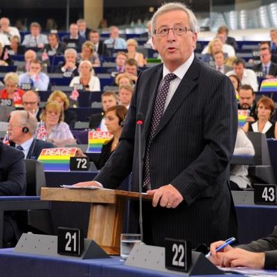 COMMISSION EUROPEENNE: Juncker en situation périlleuse suite à l'affaire "LuxLeaks"