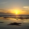 Un magnifique couché de soleil sur la plage des Brisants