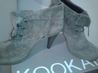 Chaussures KOOKAI, Taille 39, Coloris : beige, Etat : neuf, Matière : cuir, Prix : 69€, Prix boutique : 99€