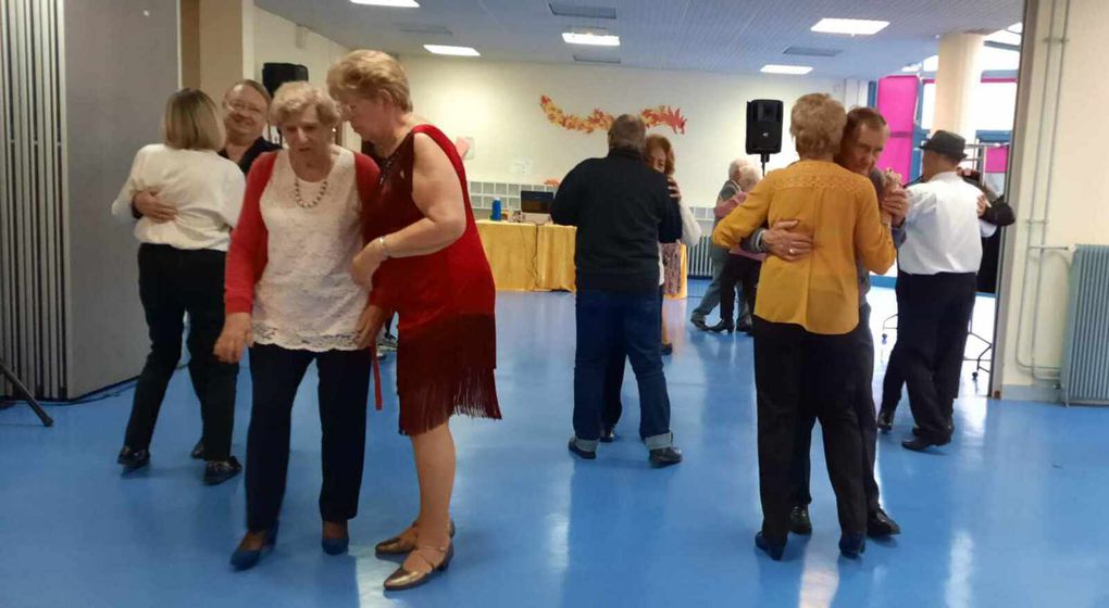 Banquet des Anciens Combattants : Un Moment de Mémoire et d'Interrogations