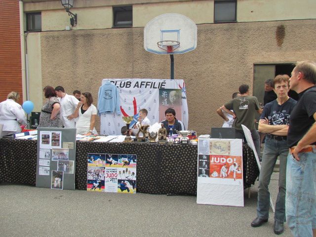 forums LAGARDELLE/LEZE le matin et EAUNES l'après- midi toute la journée en  extérieur....
.09.04.2011