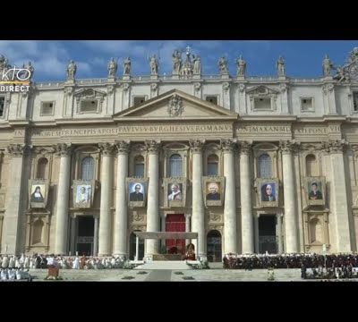 Messe de canonisation de Paul VI et Mgr Romero