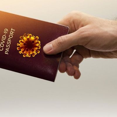 Le projet de passeport vaccinal britannique est abandonné