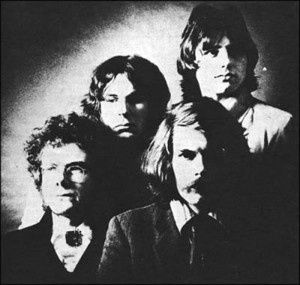 king crimson, l'incarnation du musicien robert fripp et de ses délires musicaux, une pop progressive et symphonique