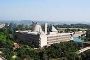 Palais de l'assemblée Chandigarh, Le Corbusier (vue extérieur et intérieur)