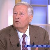 "Il a du mal à décrocher, c'est sûr" : Alain Duhamel reçoit un message touchant de sa femme dans "C l'hebdo" sur France 5