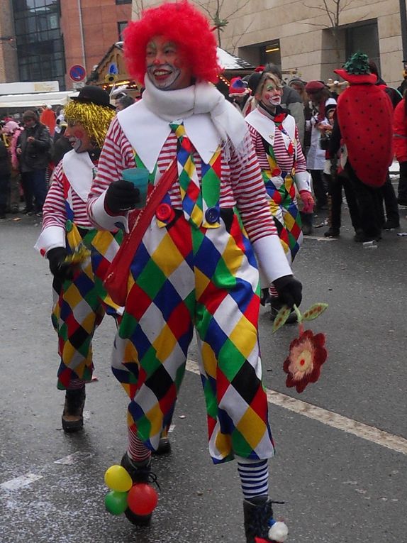 Katzen, Kinder, Karneval :))