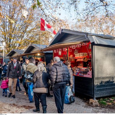 Le nouveau marché de Noël des Tuileries ouvre ses chalets