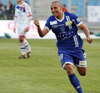 LE GÉNÉREUX DON DE WAHBI KHAZRI À L'HÔPITAL DE BASTIA.