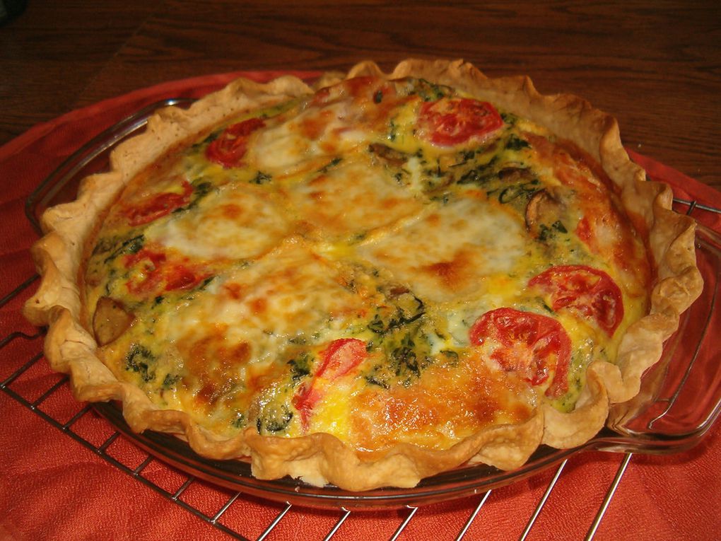 Summer pie and vegetables