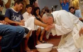 MIGRANTS  : Quand le pape François ne respectait pas l'article 2239 du Catéchisme Catholique... 