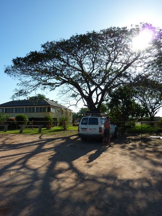 Remonte au Cape York depuis Cairns.
plage, 4x4 et Gunshot au programme!