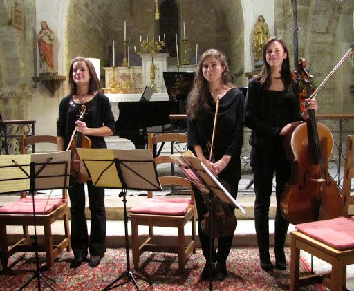 Concert "Jeunes Talents", église de Pierrerue (04), dimanche 2 novembre 2014.
photos c&m Zbinden