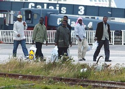 Calais : les clandestins investissent des HLM