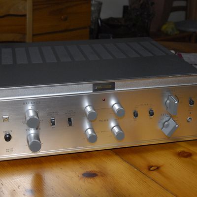 BANC D'ESSAI PIONEER SM83