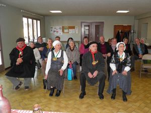 Les participants dans la salle de la Maison des associations.