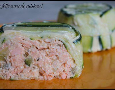 Petites charlottes de courgettes au saumon