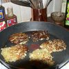 Galettes de pommes de terre et choux