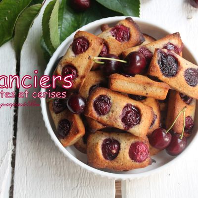 Financiers noisettes et cerises