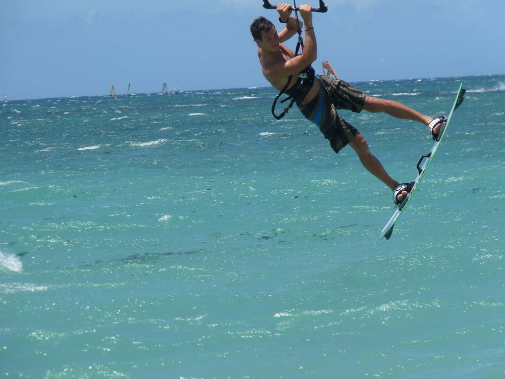 1 mois passé à Mauï ça laisse des souvenirs plein la tête...sauf en kite