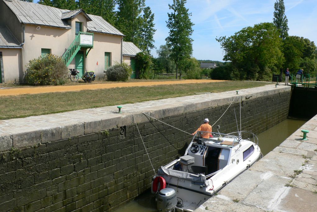 Album - Canal-de-Nantes-a-Brest