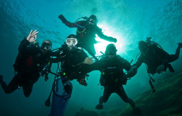 Formation plongée niveau 1 2 3 4 : la plongée sous-marine est un sport d'équipe !