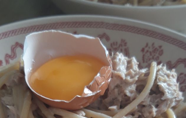 La journée mondiale des pâtes : Spaghetti au thon façon carbonara 