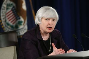 La Fed ouvre la porte à une hausse des taux...