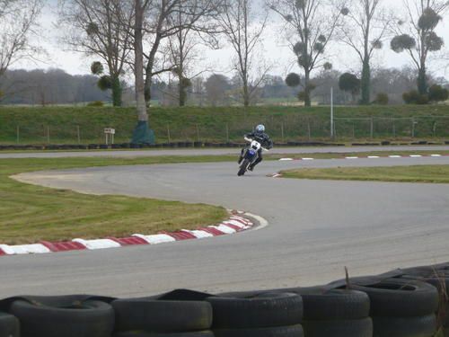 Nos roulages supermotard
-15 mars Lohéac