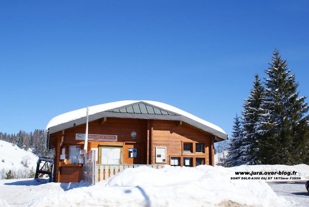 Les photos ce cet hiver 2009, prisent avec un SONY DSLR-A300 Objectif DT 18-70mm F35-56. ballade à travers le Haut Jura avec l'or blanc tant attendu ! Cette année 2009 reste exeptionelle !