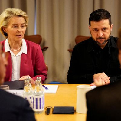 Ukraine : Volodymyr Zelensky appelle l'Europe à s'unir contre l'"escalade" de la Russie
