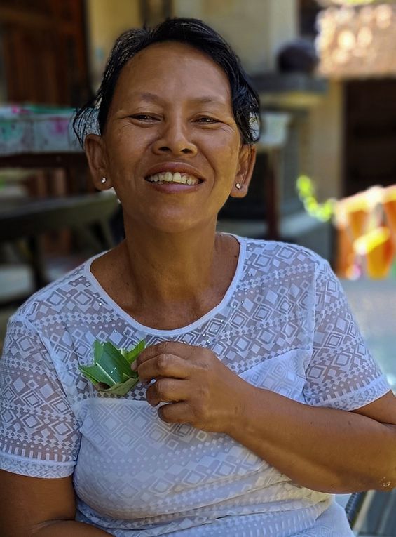 Traditional Painting Village,......................Nous vous laissons le plaisir de les rencontrer et d'écrire votre histoire à votre tour sur notre groupe "Les Français a Bali, un séjour chez l'habitant; Keliki"