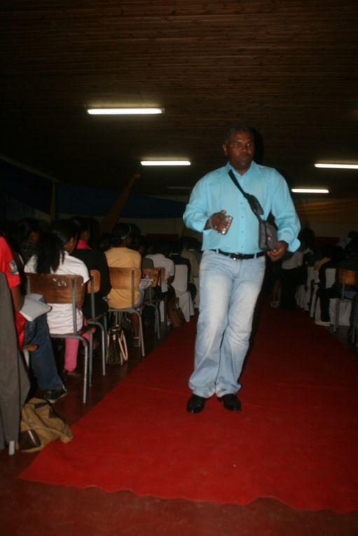 Journée mondiale de la Liberté de presse. Débat au Collège Saint-Michel d'Amparibe avec les 107 étudiants de la filière Communication et journalisme. Photos : Jeannot Ramambazafy & Andry Rakotonirainy