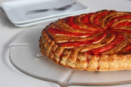 Galette des Rois aux Pralines Roses