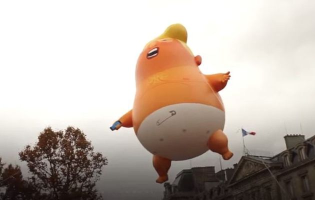  Le ballon "baby Trump" déployé à Paris le 11 novembre