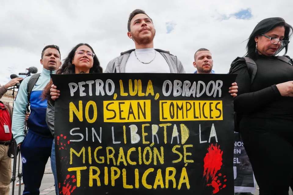 Venezolanos y colombianos en Bogotá