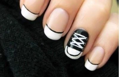 Nail Art converse