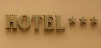 Pontosan mit jelenteken a szállodai csillagok?