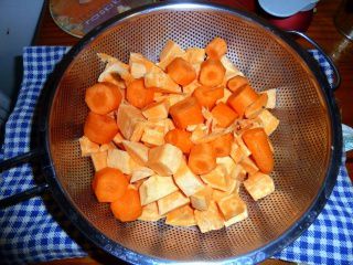 Soupe orange aux cacahuètes (index glycémique bas)