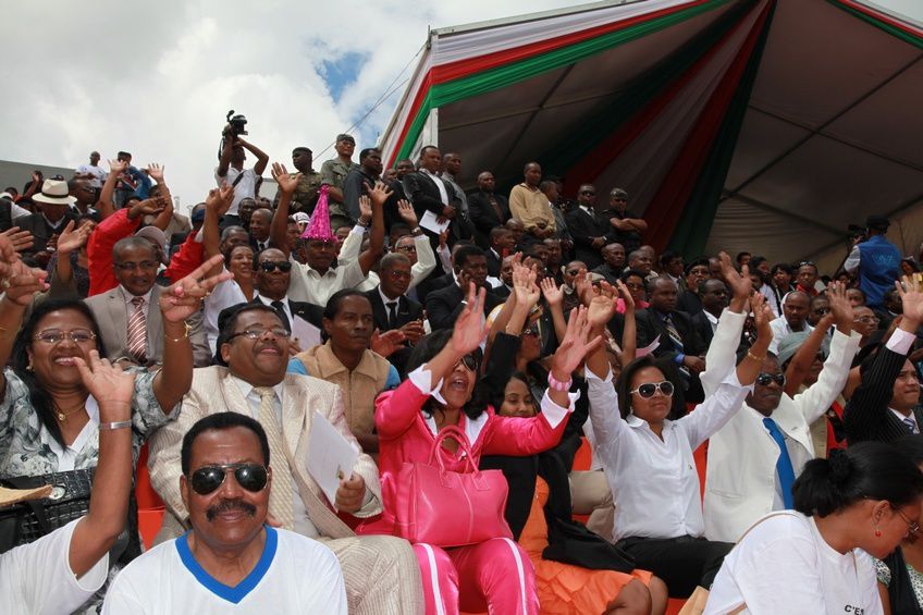 Dans le cadre du IIè anniversaire de la IVèRépublique, le couple présidentiel, Andry et Mialy Rajoelina, a inauguré le «Coliseum de Madagascar» sis à Antsonjombe. 4è partie. Photos: Harilala Randrianarison