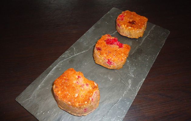 Muffins girly aux framboise et cerises