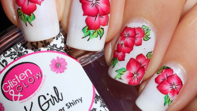 Floral manicure using BornPrettyStore nail decals