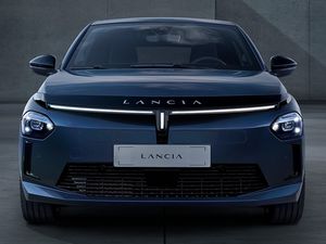 Automobile :  la nouvelle Lancia Ypsilon 2024 arrive ... et elle est belle !