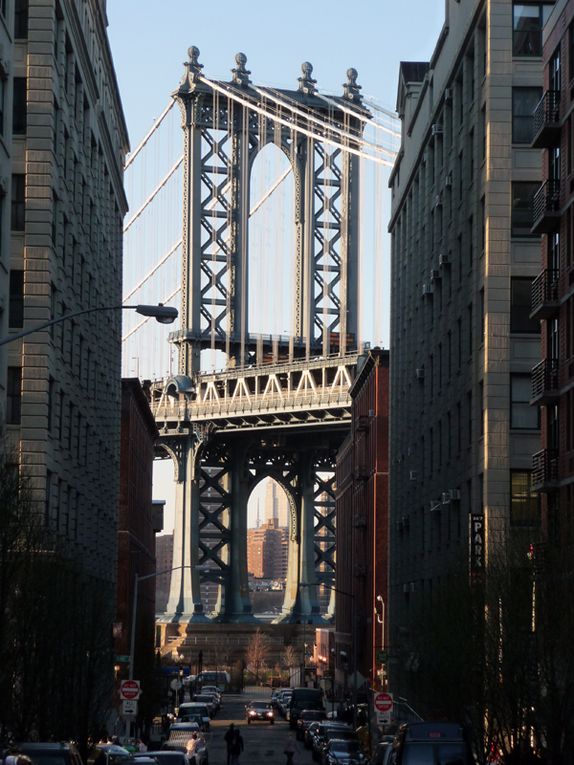 Ballade entre les deux ponts célèbres de NYC.