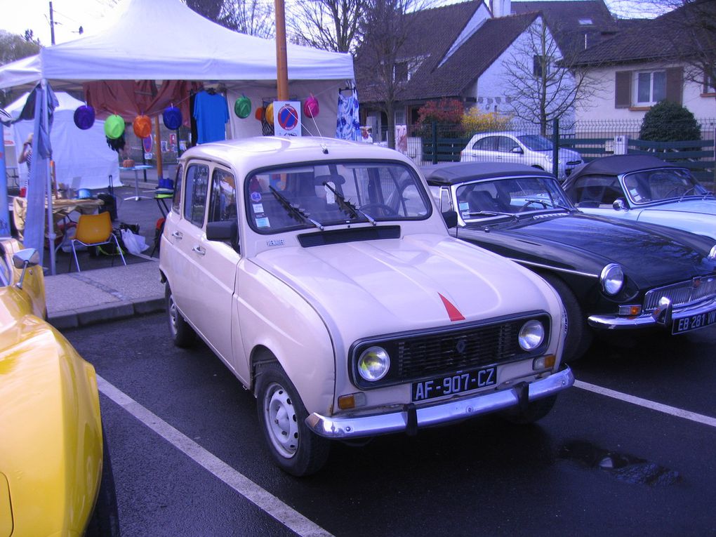 Manif FFMC du 15 avril et Exposition de voitures anciennes et de collection à Villeparisis