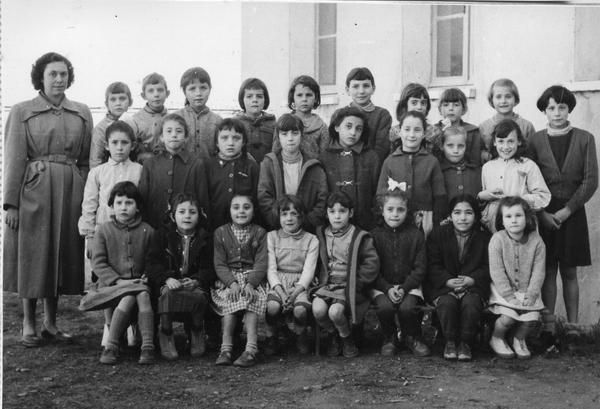 Des photos d'école de Trans des années 1910 aux années 1985.