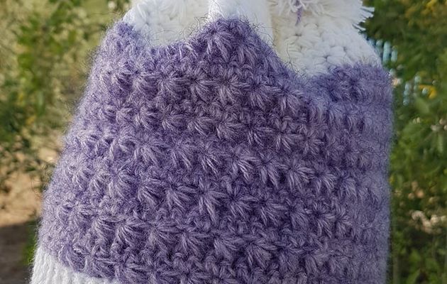 Bonnet bicolore au crochet ( point étoile):