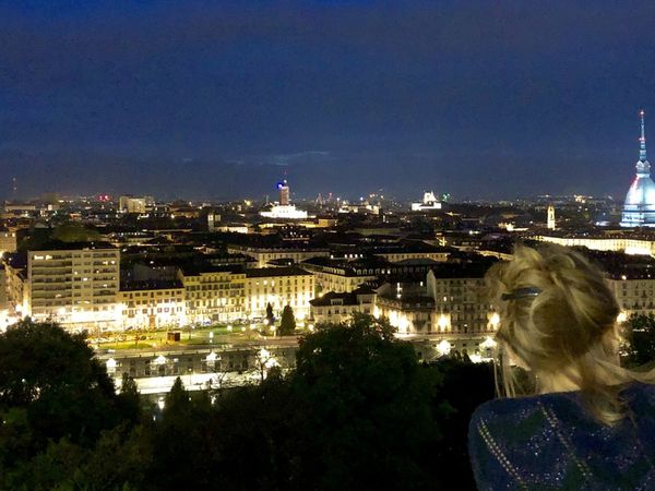 le charme de Turin by night, et vue depuis la colline di Torino